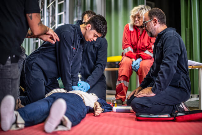 SOPORTE Y PRIMEROSAUX